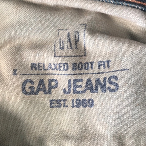 3/$99 Men’s Gap Relaxed Boot Fit 1969 Jeans - Picture 3 of 8
